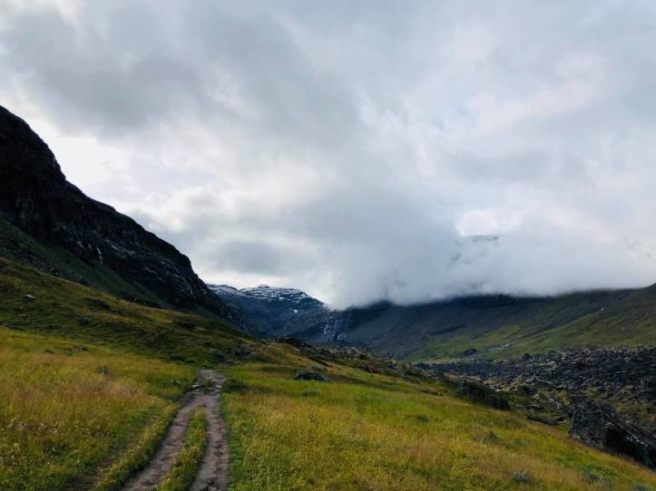 39871969_709389932733680_3523375519330467840_n